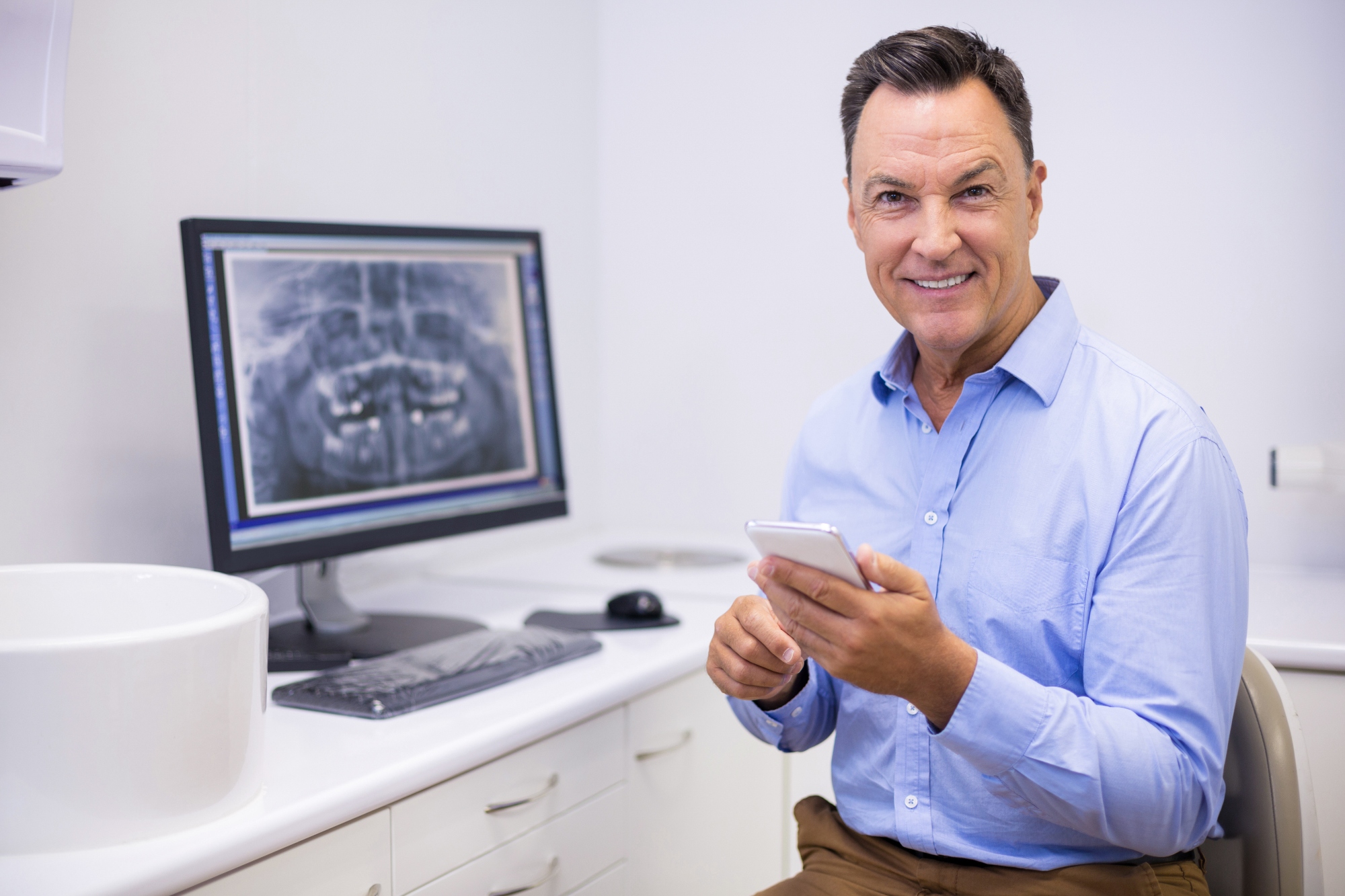 Why You Should Start Texting Your Dental Patients Why You Should Start Texting Your Dental Patients